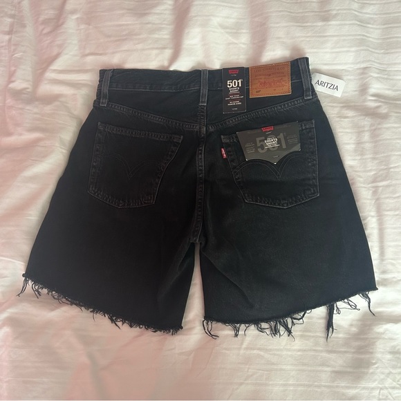 NWT levi’s 501 jean shorts - Picture 4 of 6